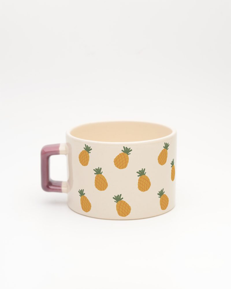 Mor kulplu Ananas Desenli Fincan, arka yüz