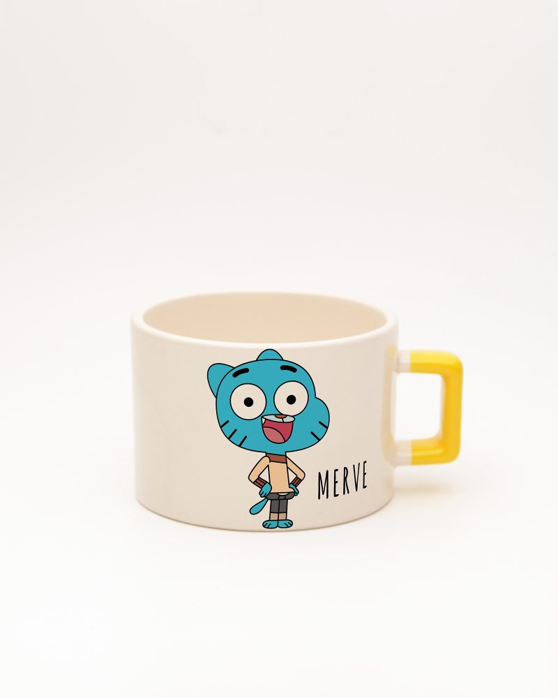 Sarı kulplu İsme Özel Gumball Fincan, ön yüz