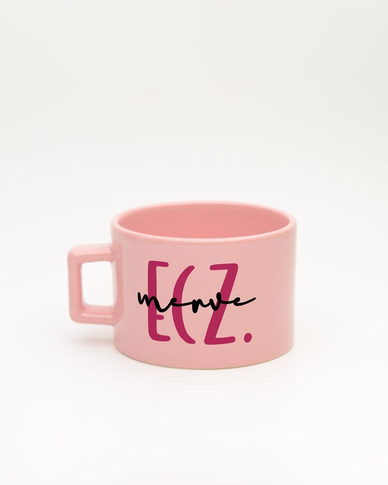 Pastel pembe Eczacı İsimli Fincan, arka yüz