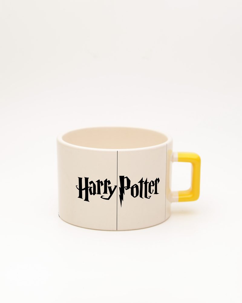 Sarı kulplu Harry Potter Silüet Fincan, ön yüz