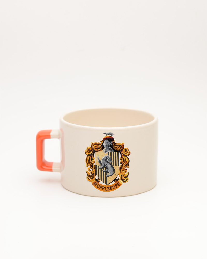 Turuncu kulplu Hufflepuff İsimli Fincan, arka yüz