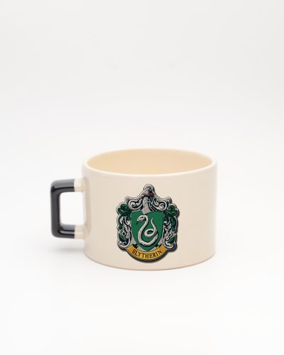 Siyah kulplu Slytherin İsimli Fincan, arka yüz