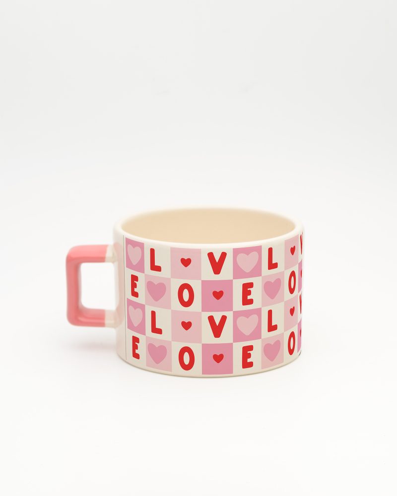 Pembe kulplu Love Desenli Fincan, arka yüz