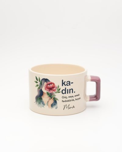 Mor kulplu Kadın Kelime Fincan, ön yüz