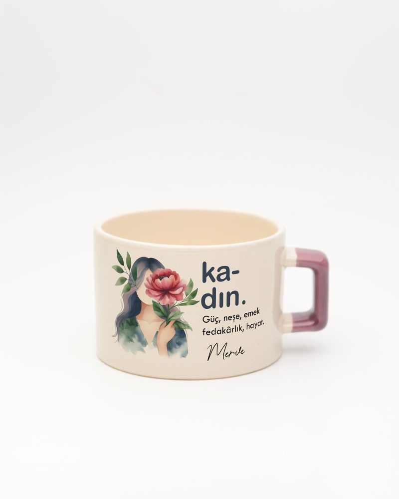 Mor kulplu Kadın Kelime Fincan, ön yüz