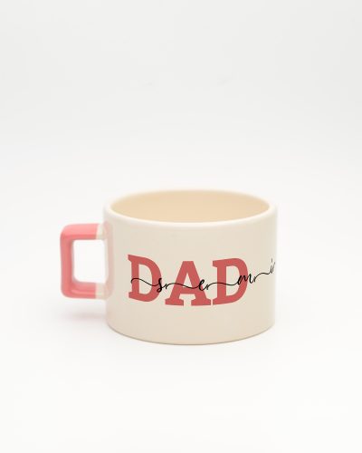 Pembe kulplu Dad İsimli Fincan, arka yüz