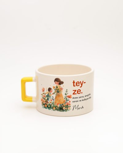 Sarı kulplu Teyze Kelime Fincan, arka yüz