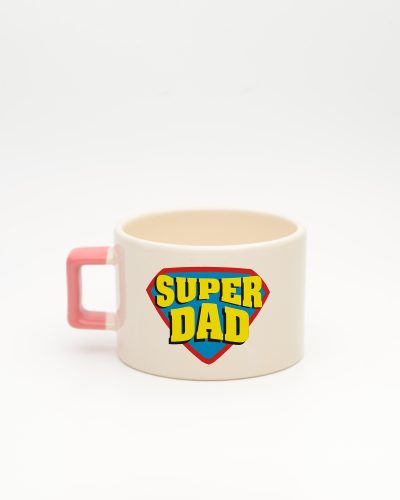 Pembe kulplu Super Dad İsimli Fincan, arka yüz