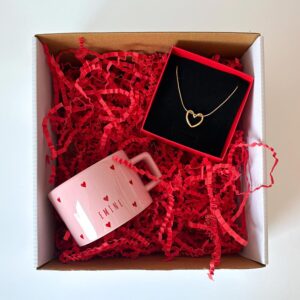 Kalp Temalı Hediye Kutusu v5