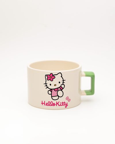 Açık Yeşil kulplu Hello Kitty İsimli Fincan, ön yüz