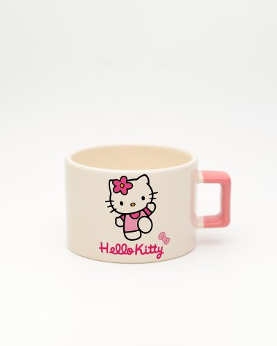 Pembe kulplu Hello Kitty İsimli Fincan, ön yüz
