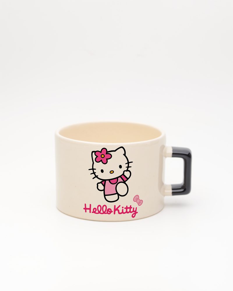 Siyah kulplu Hello Kitty İsimli Fincan, ön yüz