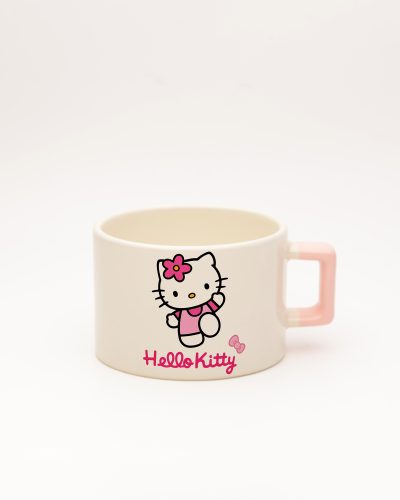 Toz Pembe kulplu Hello Kitty İsimli Fincan, ön yüz