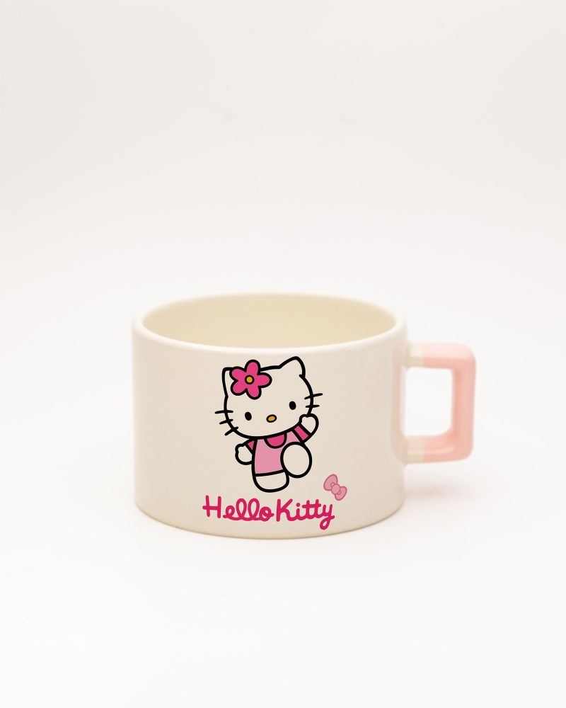 Toz Pembe kulplu Hello Kitty İsimli Fincan, ön yüz