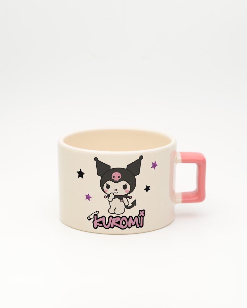Pembe kulplu Kuromi İsimli Fincan, ön yüz