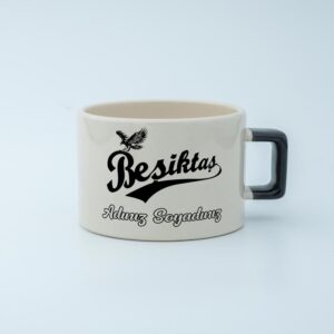 Siyah Beyaz Taraftar Temalı İsimli Fincan