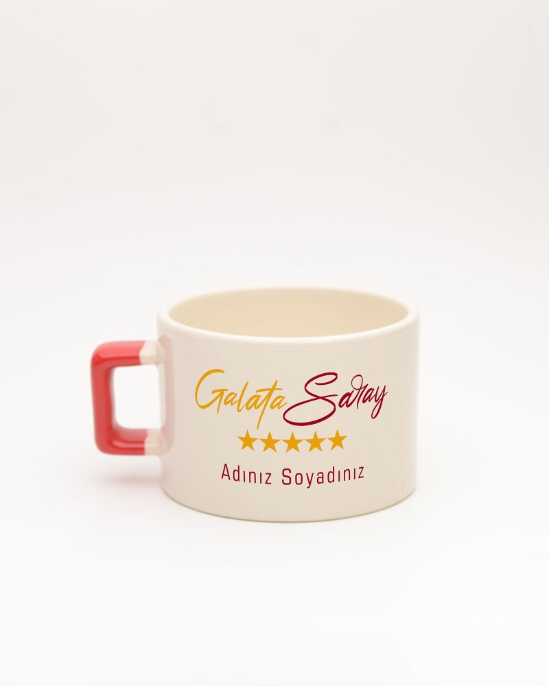 Kırmızı kulplu Sarı Kırmızı Takım Temalı İsimli Fincan, arka yüz