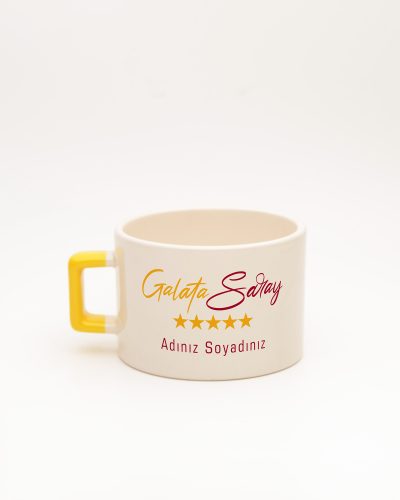 Sarı kulplu Sarı Kırmızı Takım Temalı İsimli Fincan, arka yüz