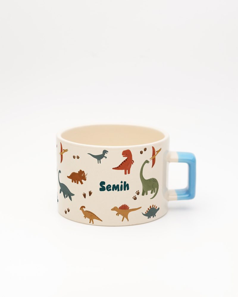 Mavi kulplu Dinozor Temalı İsimli Fincan, ön yüz