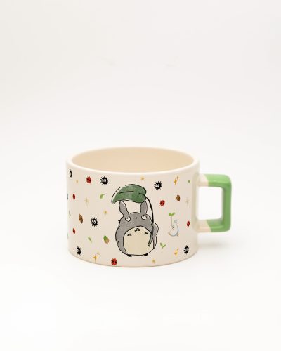 Açık Yeşil kulplu Totoro Temalı İsimli Fincan, ön yüz