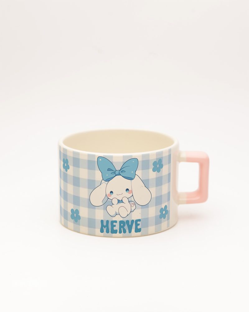 Toz Pembe kulplu Cinnamoroll İsimli Karekulp Fincan, ön yüz