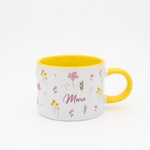 Kır Çiçekli İsimli Sweet Fincan