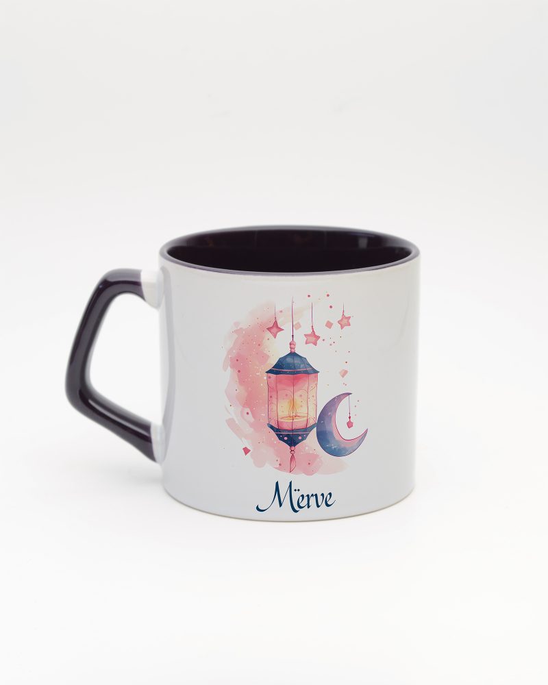 Koyu Mor kulplu ve içi koyu mor Ramazan Fener İsimli Moka Kupa v1, arka yüz
