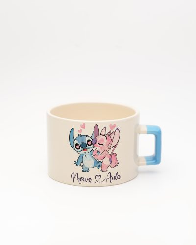 Mavi kulplu Stitch & Angel İsimli Fincan, ön yüz