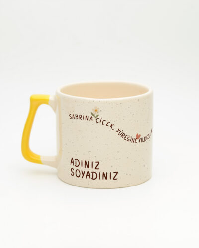 Sarı kulplu Yıldızlı Pekiyi İsimli Gala Kupa, arka yüz (kulp solda)