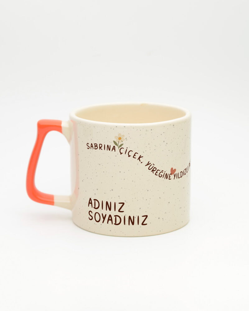 Turuncu kulplu Yıldızlı Pekiyi İsimli Gala Kupa, arka yüz (kulp solda)